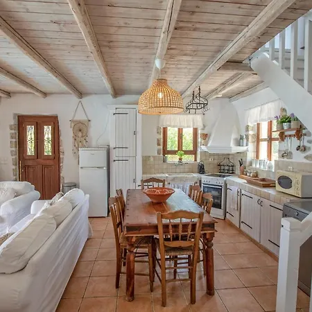 Villa Mystique Evretí