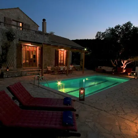 Mystique Villa Evretí